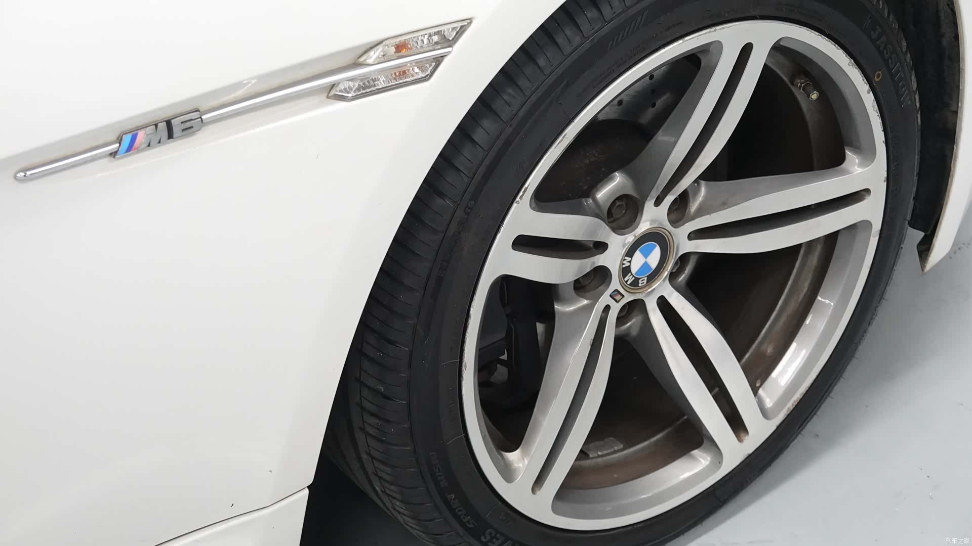 BMW M6, 2008 21