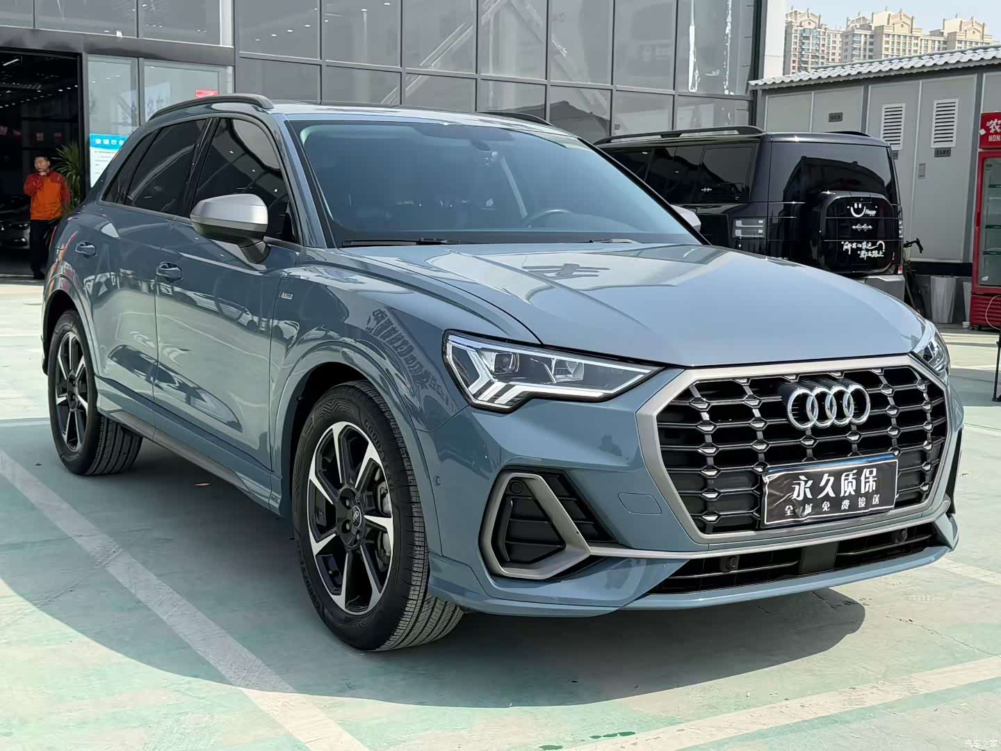 Audi Q3, 2023 3