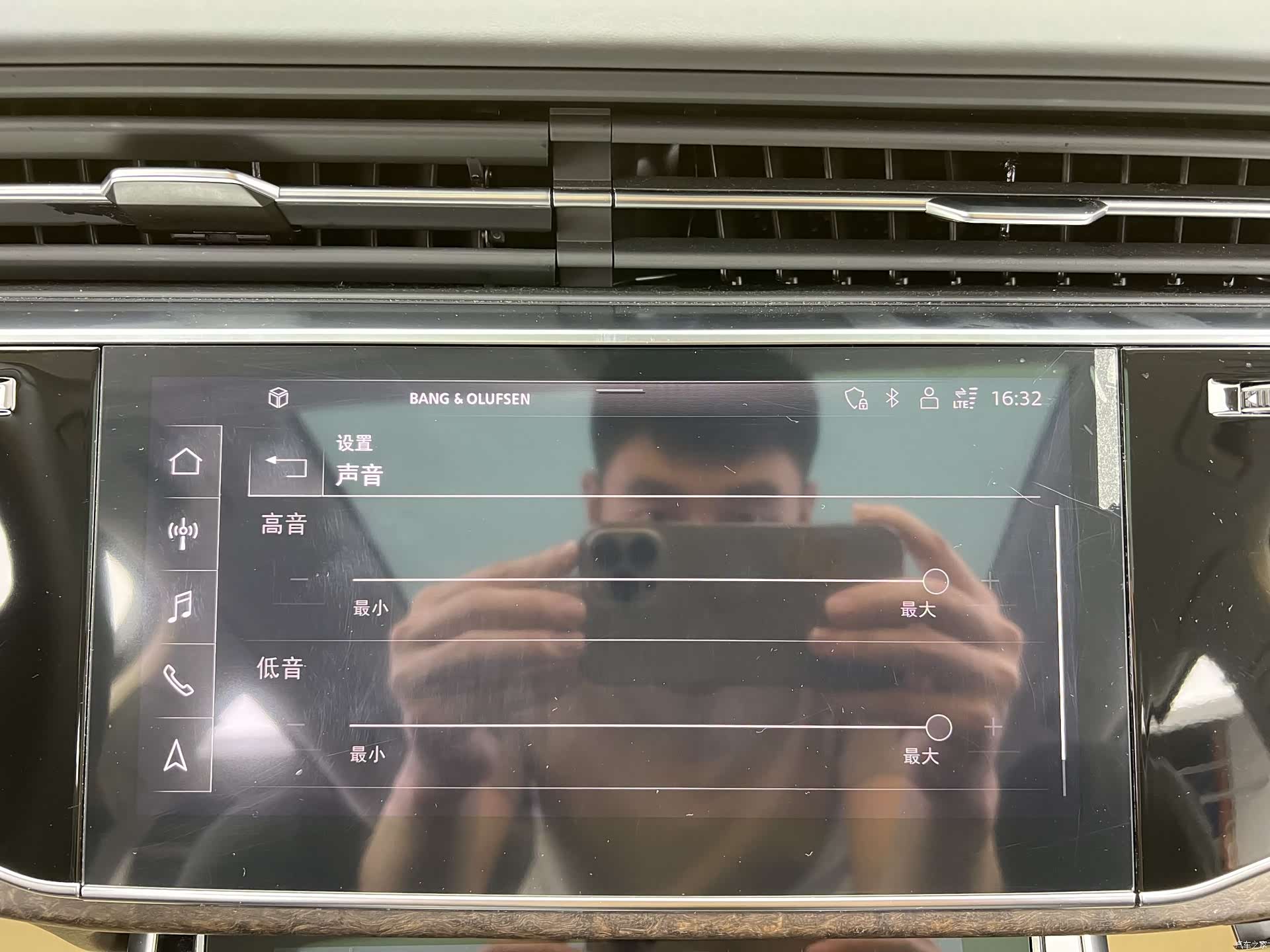 Audi Q7, 2025 18
