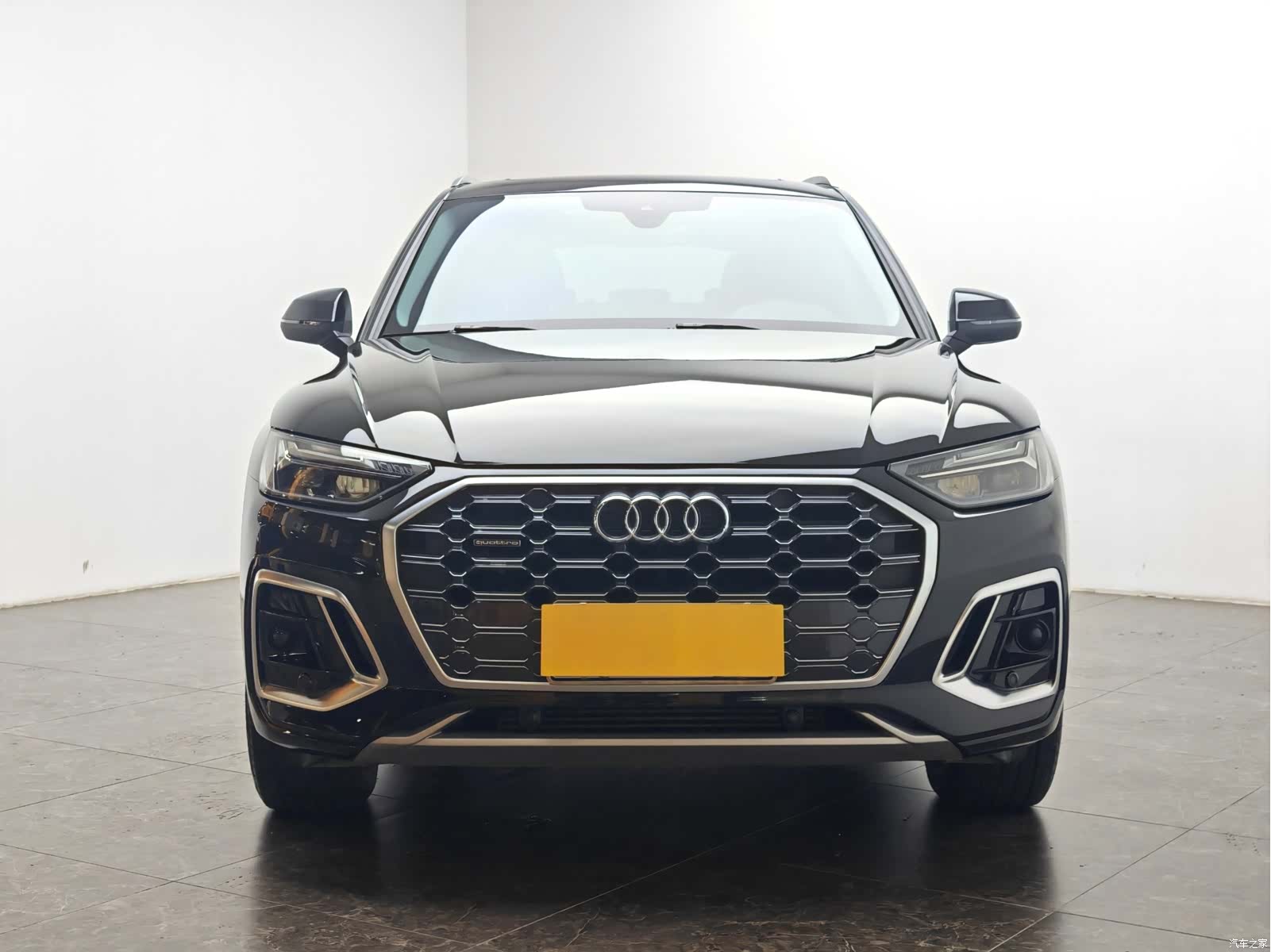 Audi Q5L, 2023 все фото