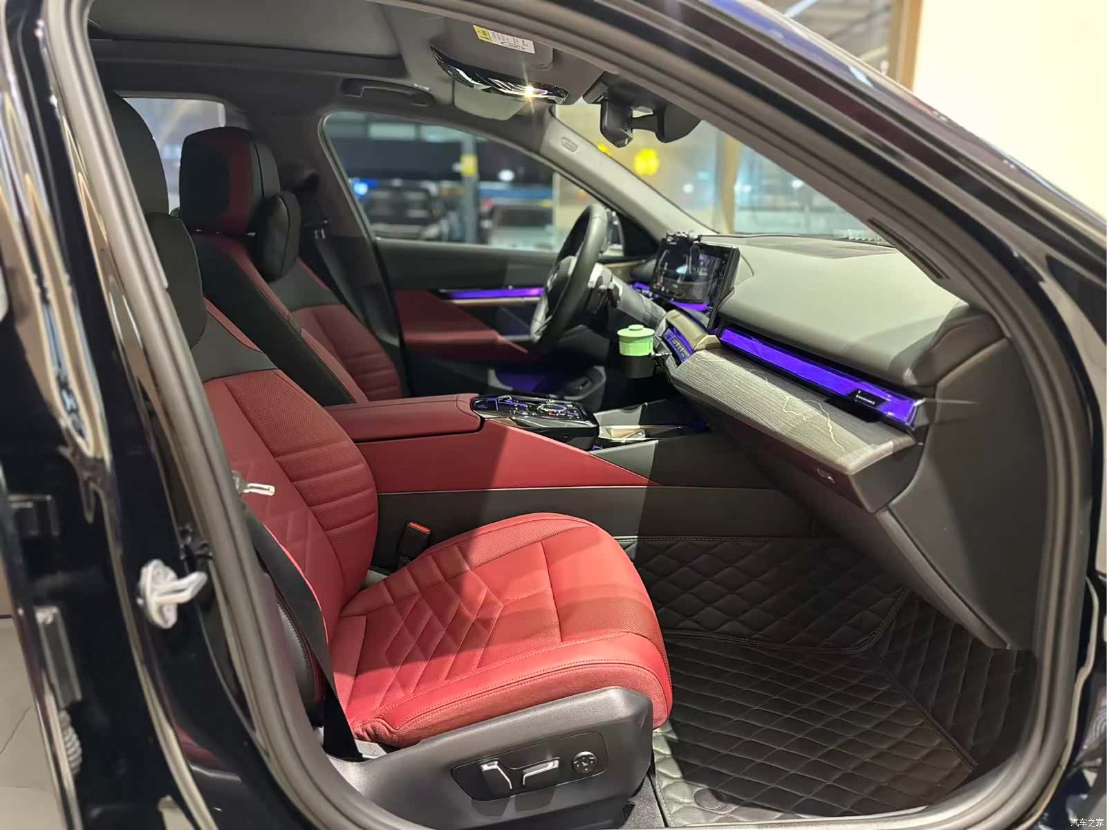 BMW 5 Series, 2025 15
