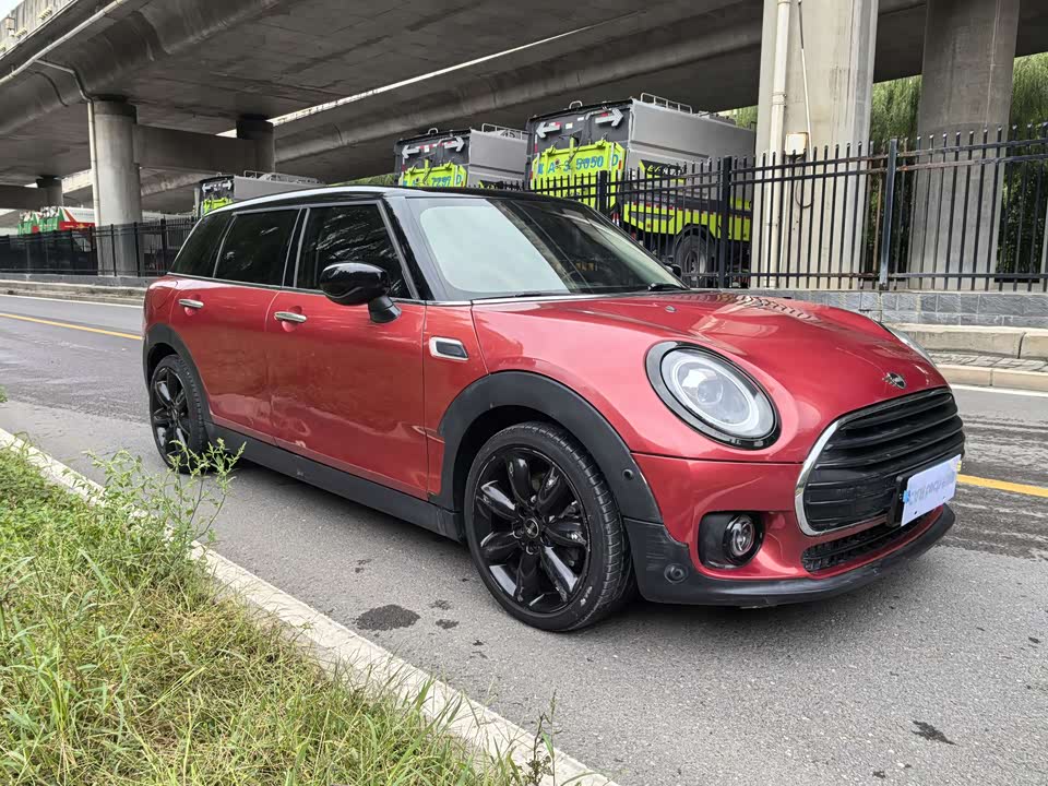 MINI CLUBMAN