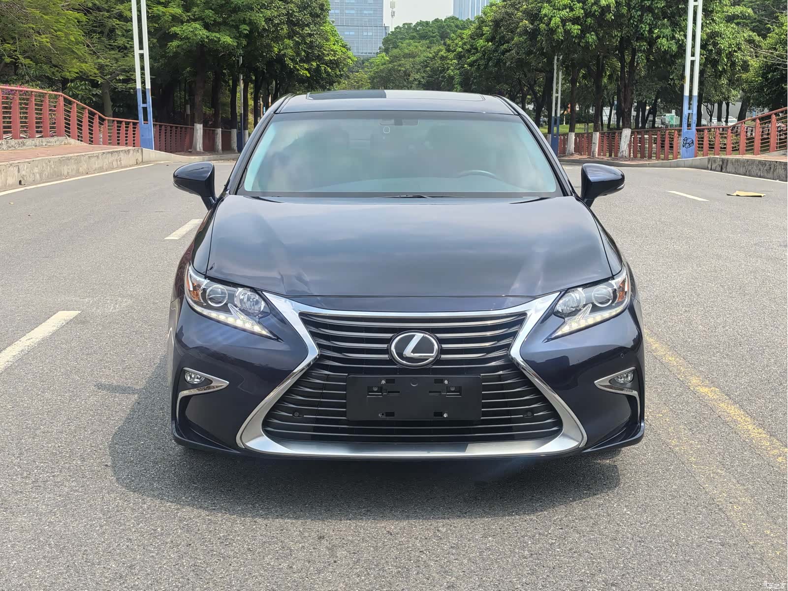 Lexus ES, 2018 2