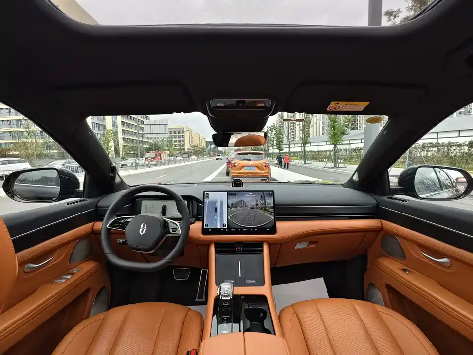 AITO Ask the world M7