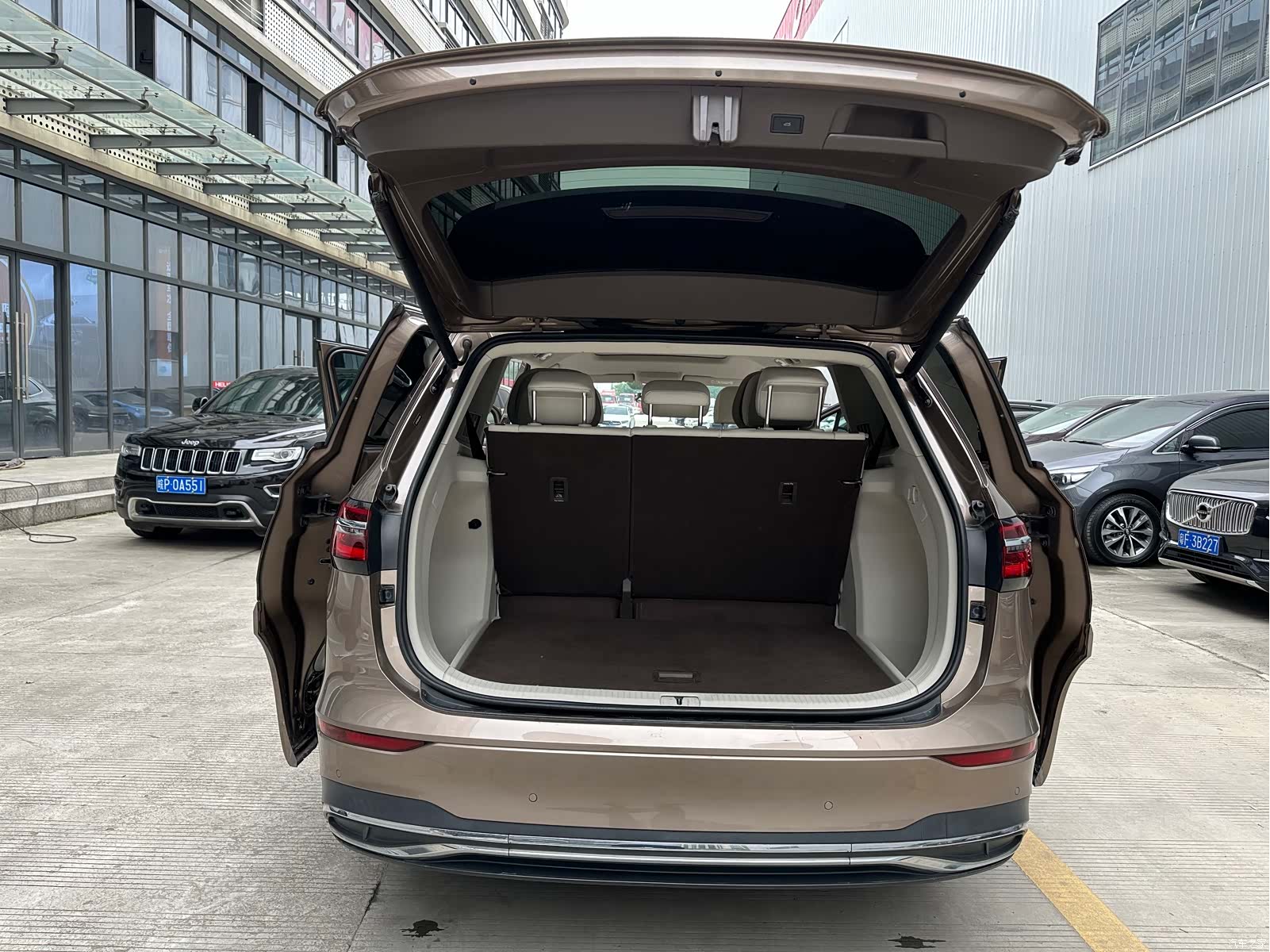Volkswagen Viloran, 2020 8