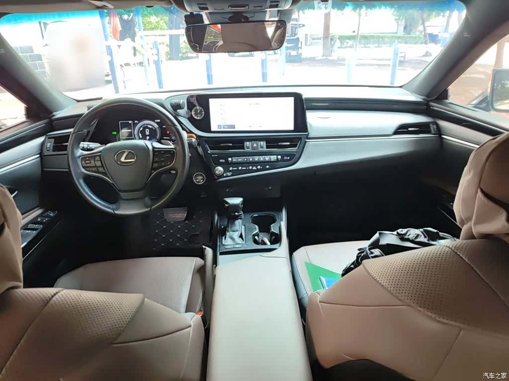 Lexus ES, 2023 6