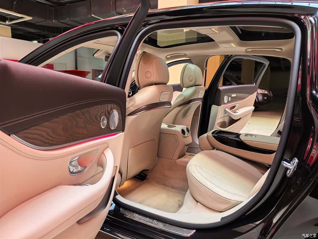 Mercedes-Benz E-Class, 2017 7
