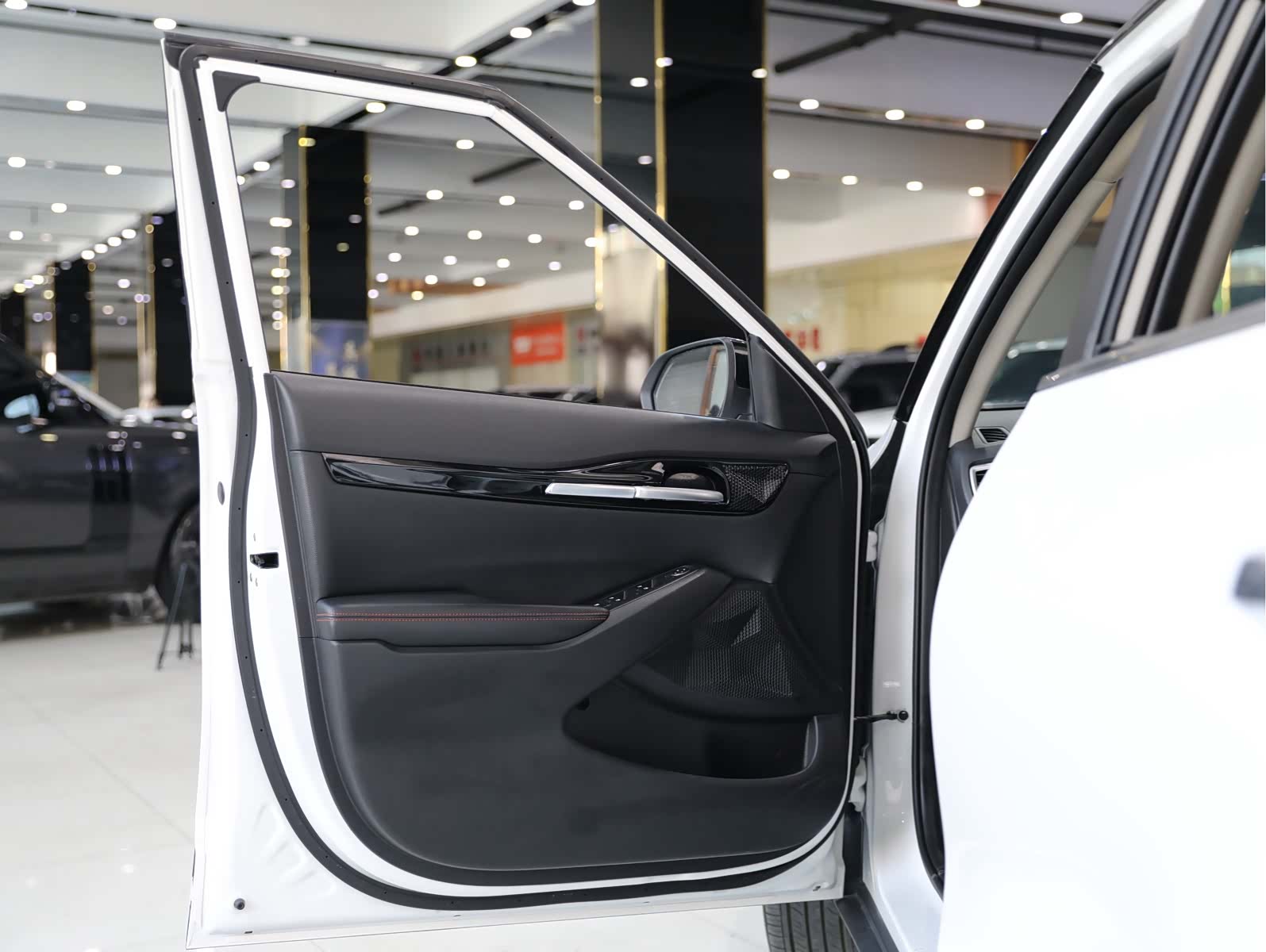 Kia KX3, 2023 все фото