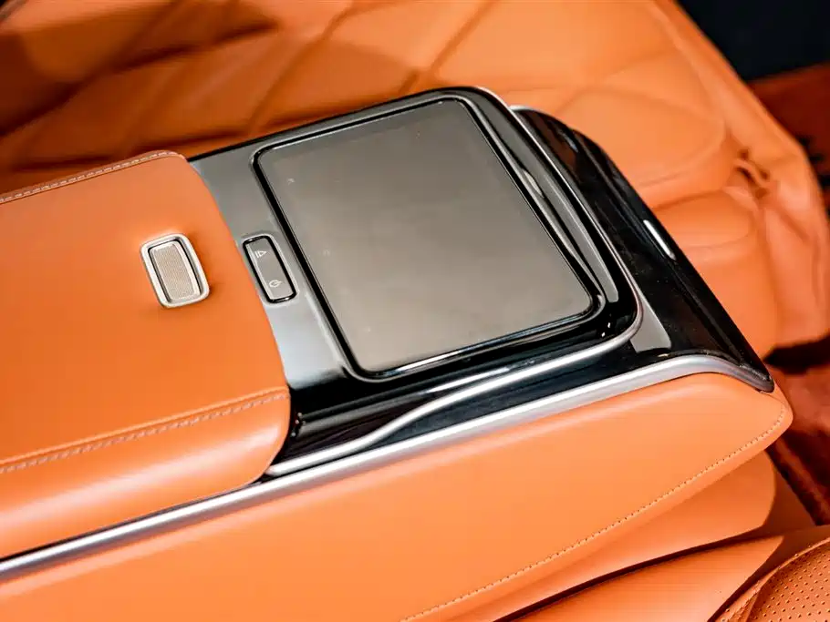 Mercedes-Benz Maybach S-class