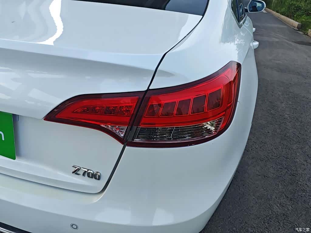 Zotye Z700, 2017 8