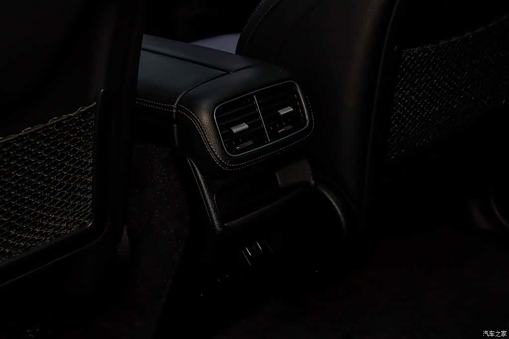 Mercedes-Benz GLE, 2019 10