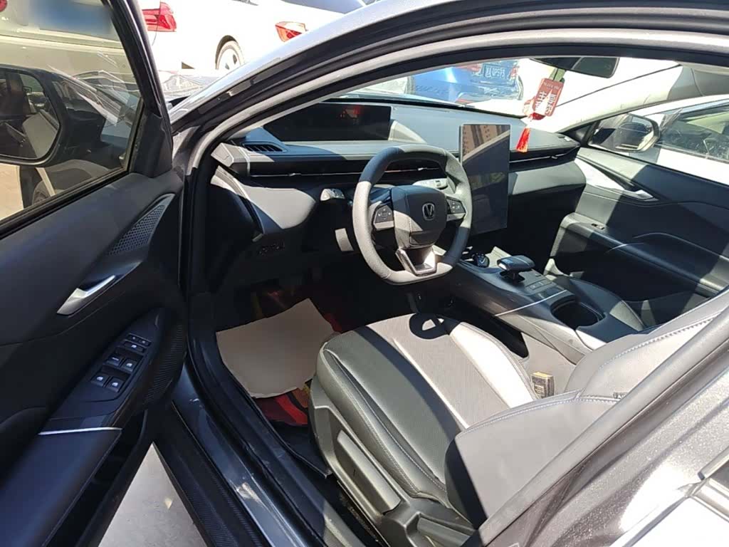 Changan Eado, 2025 16