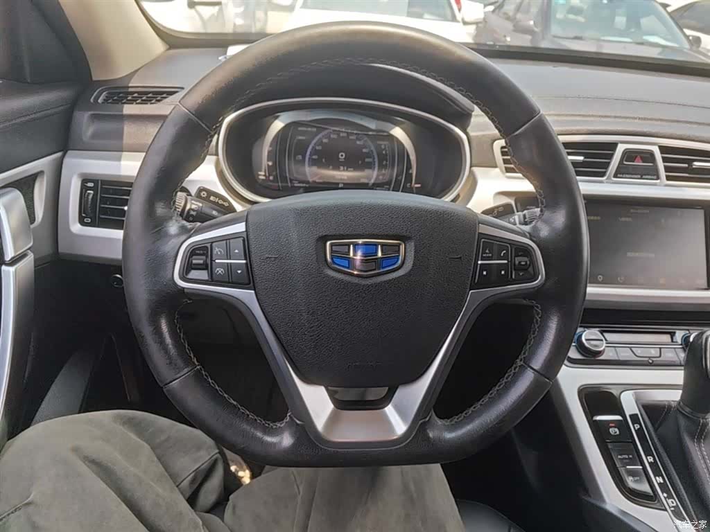 Geely Boyue, 2016 11