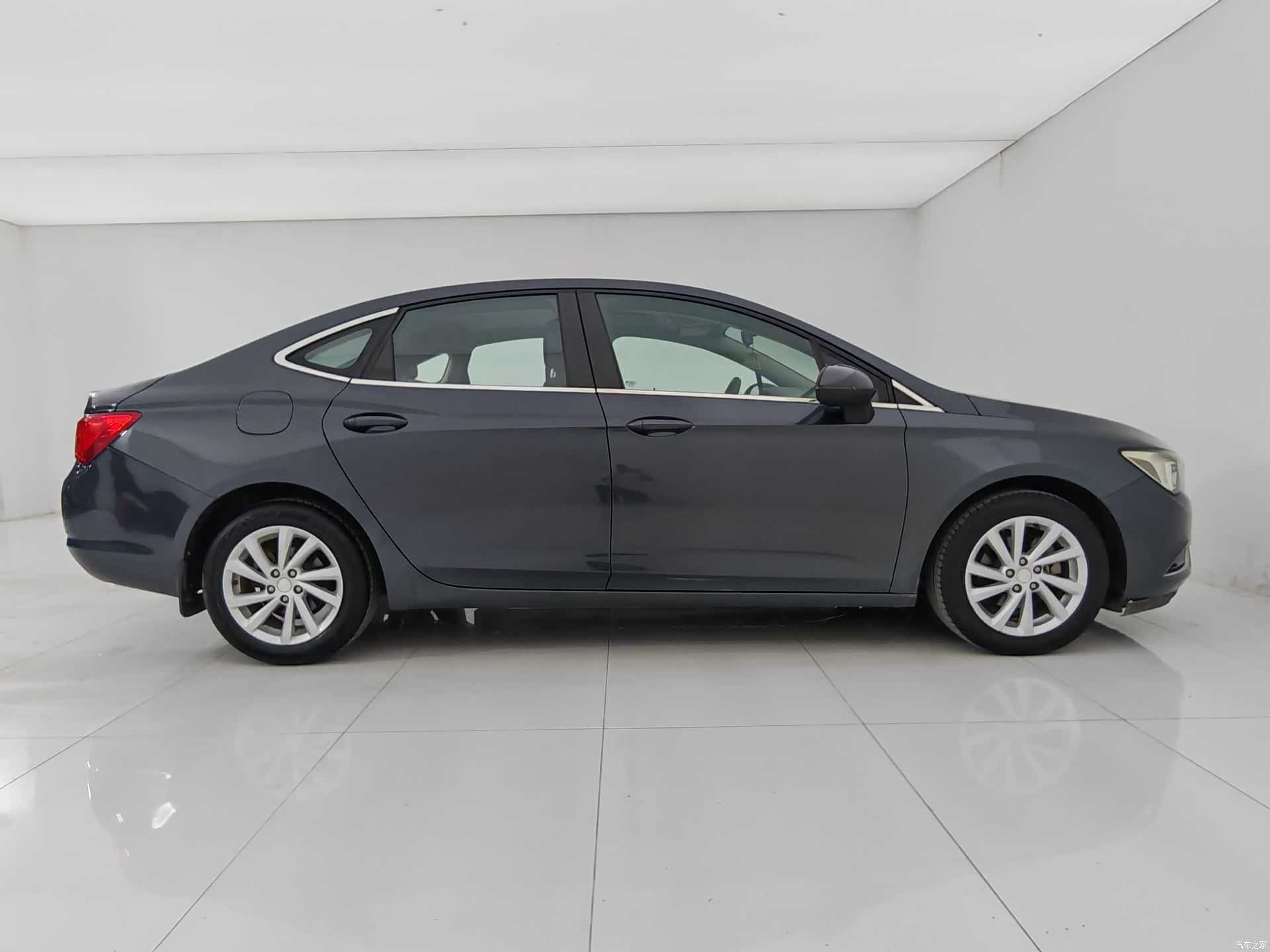 Buick Verano, 2017 6