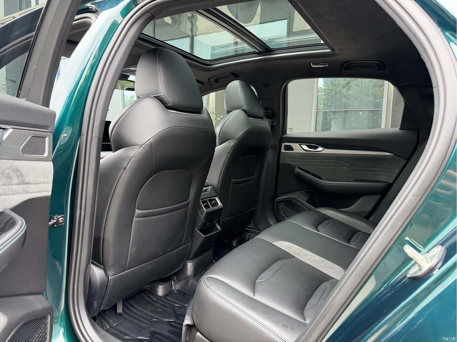 Geely Preface, 2022 13
