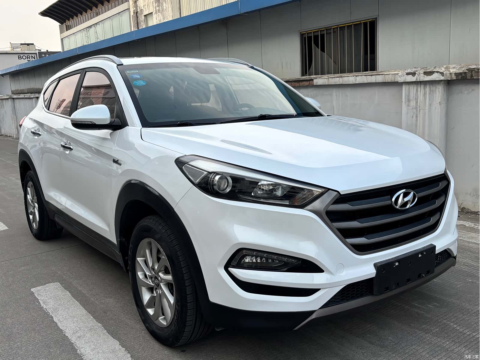 Hyundai Tucson, 2016 3