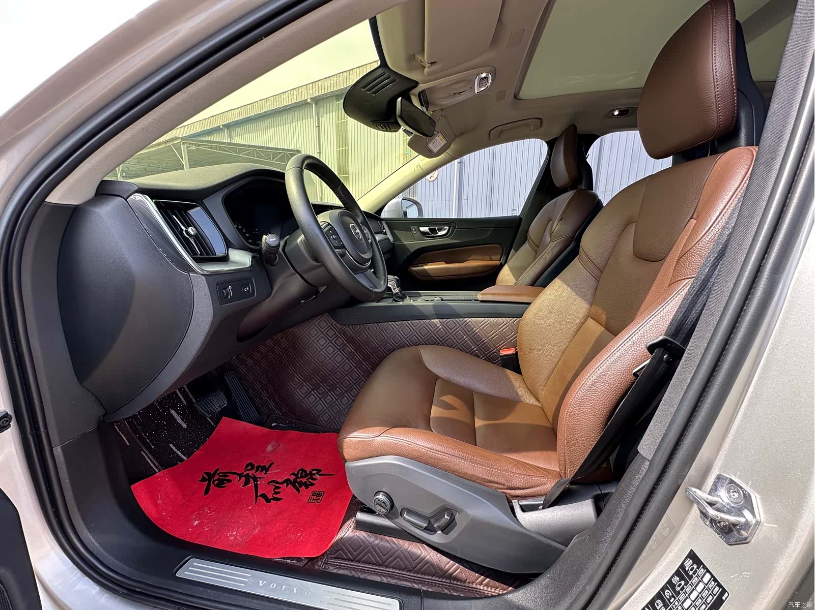 Volvo XC60, 2018 4