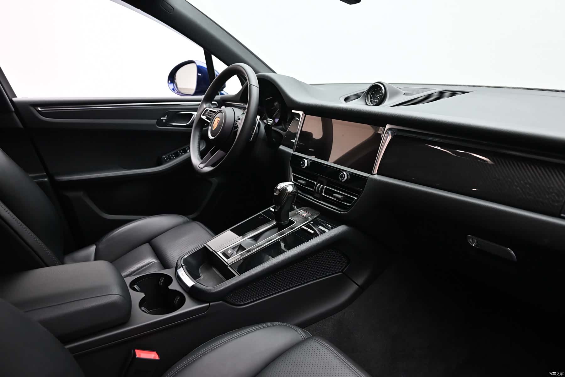 Porsche Macan, 2023 12