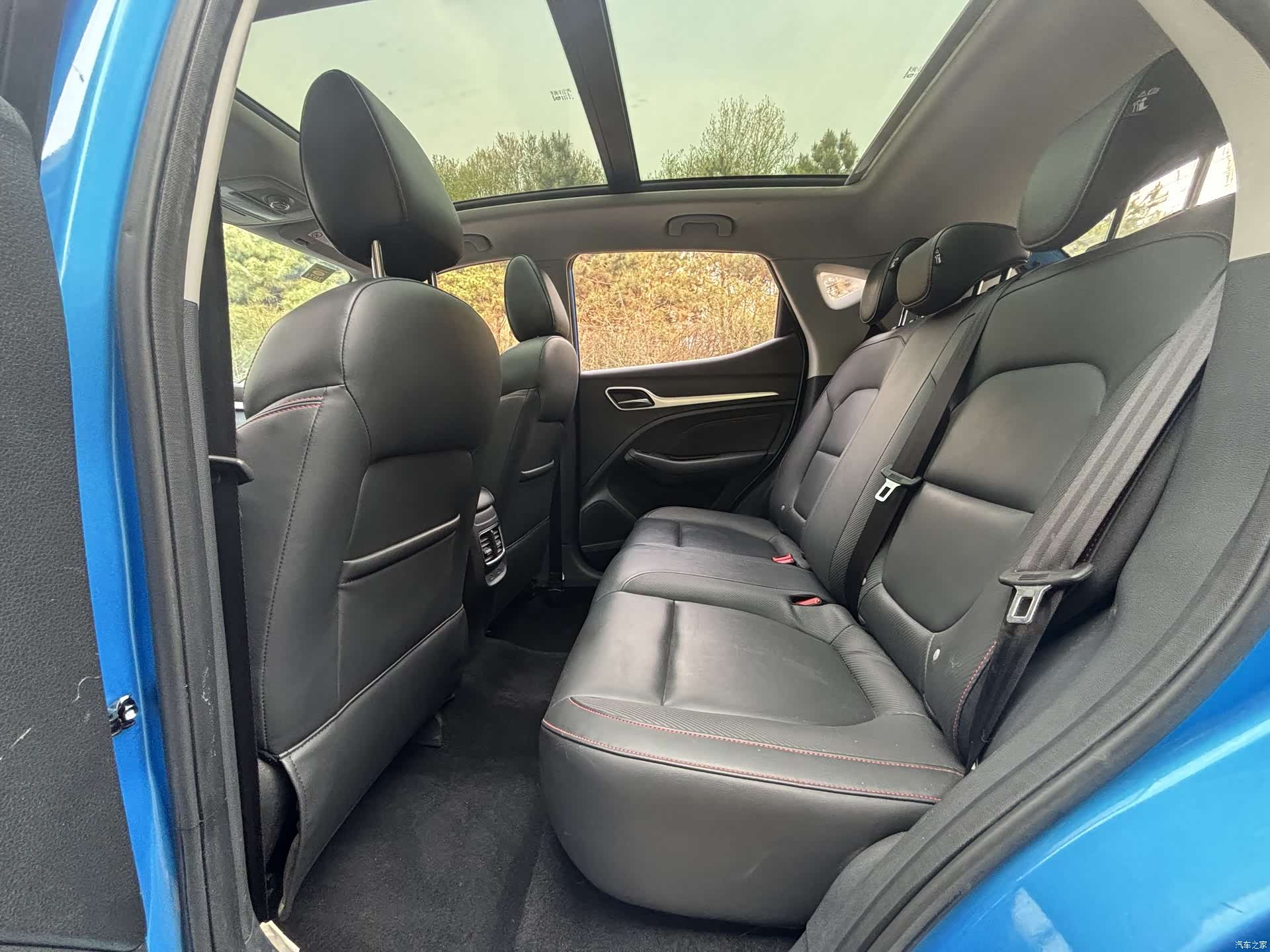 MG ZS, 2019 8