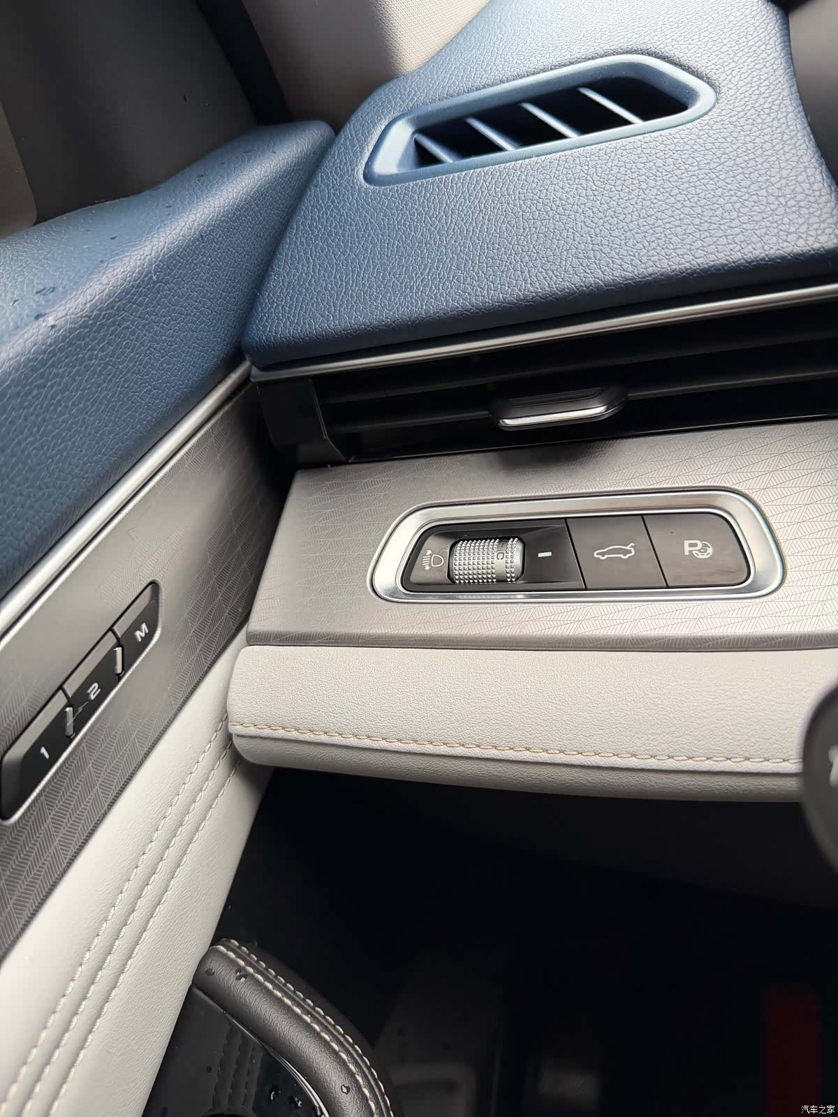 Geely Preface, 2020 16