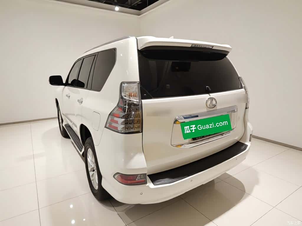 Lexus GX, 2017 4