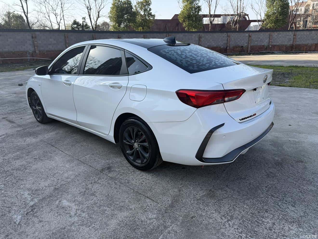 Buick Verano, 2022 9