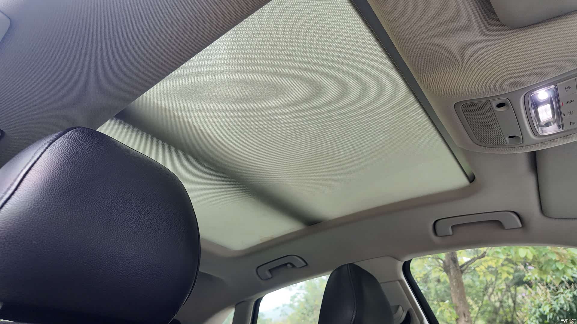 Audi Q3, 2014 40