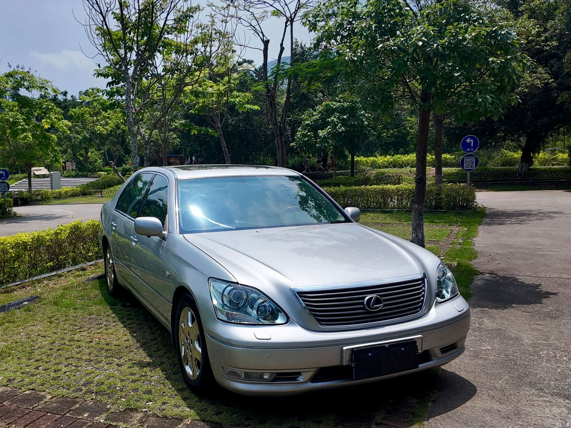 Lexus LS, 2005 57