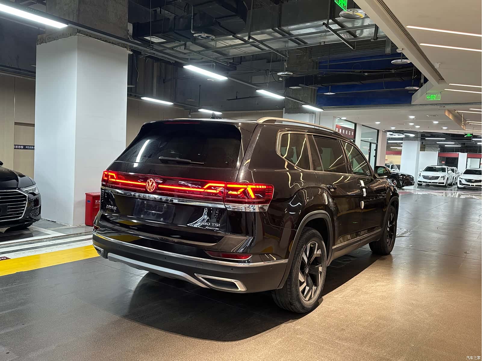 Volkswagen Teramont, 2021 11