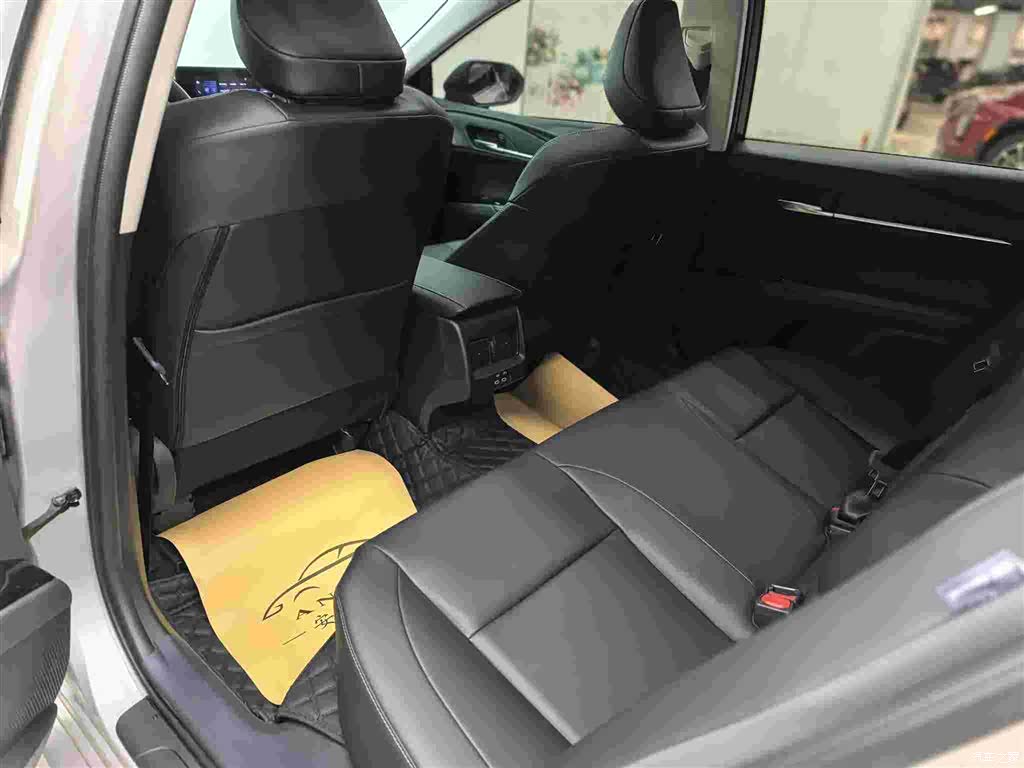 Toyota Camry, 2025 14