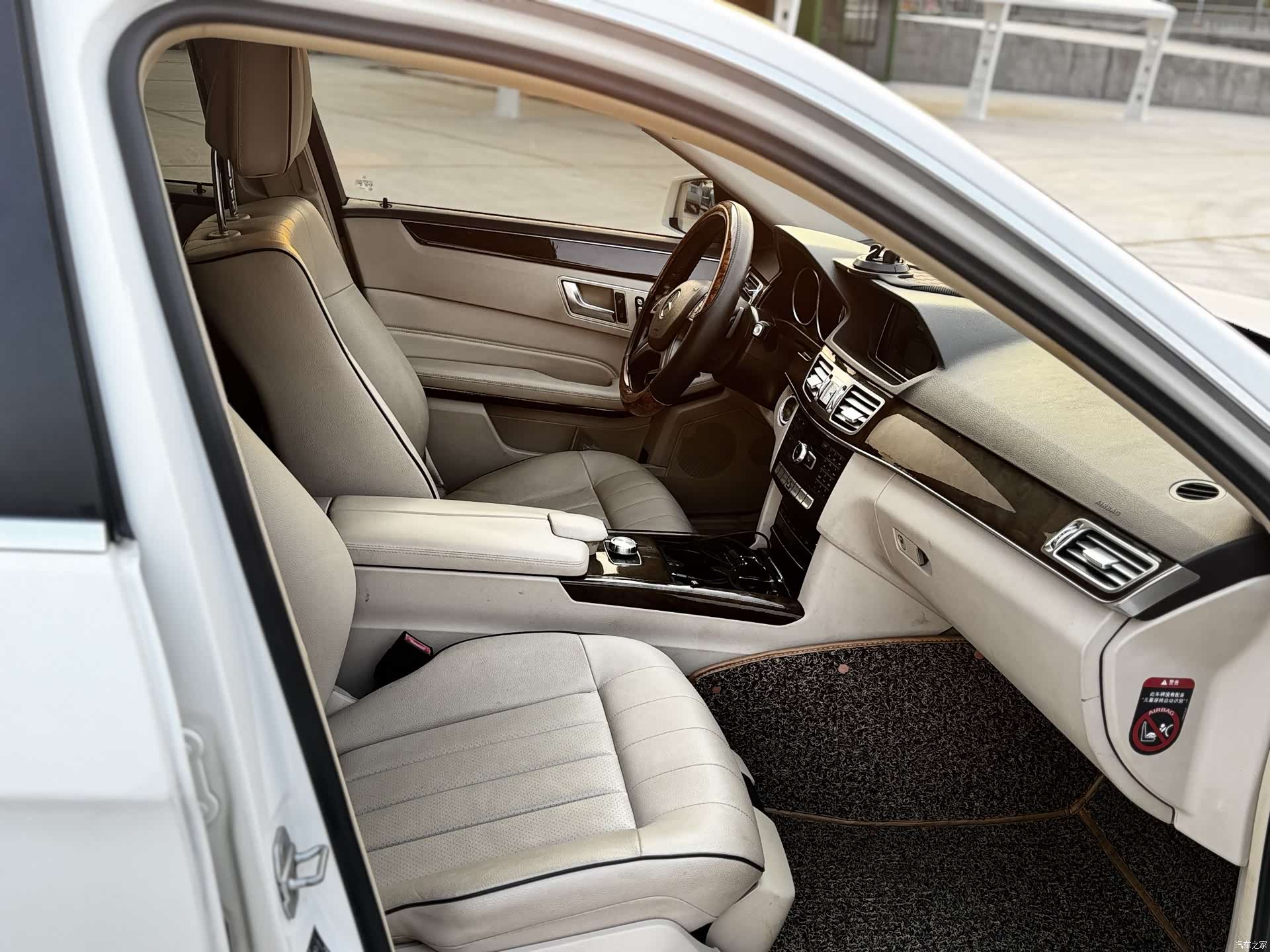 Mercedes-Benz E-Class, 2014 6