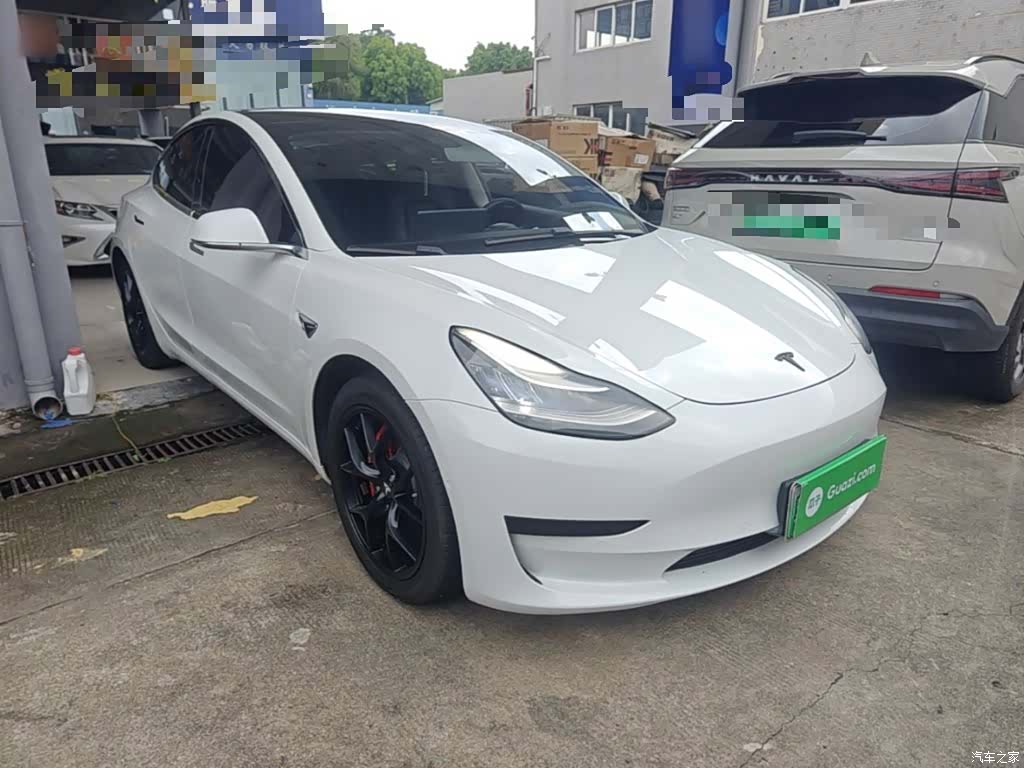 Tesla Model 3, 2020 4