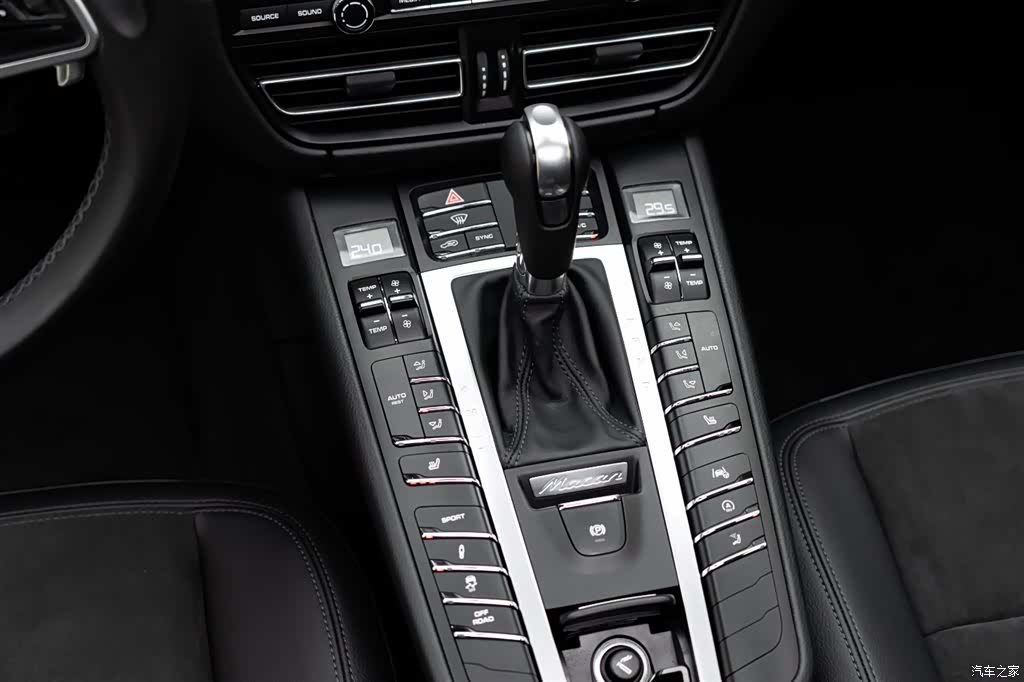 Porsche Macan, 2021 13