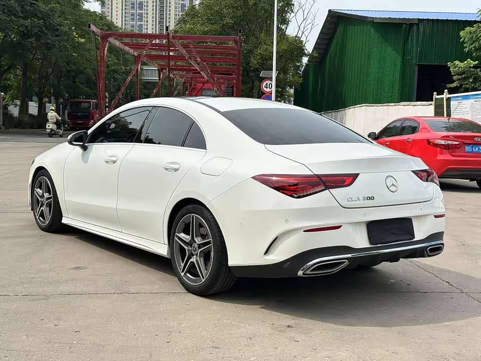 Mercedes-Benz CLA