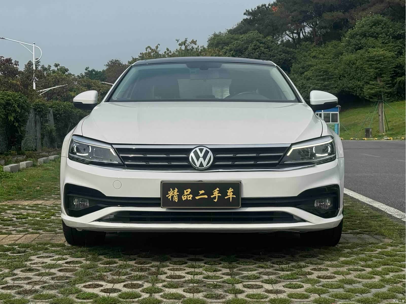Volkswagen Lamando, 2022 3