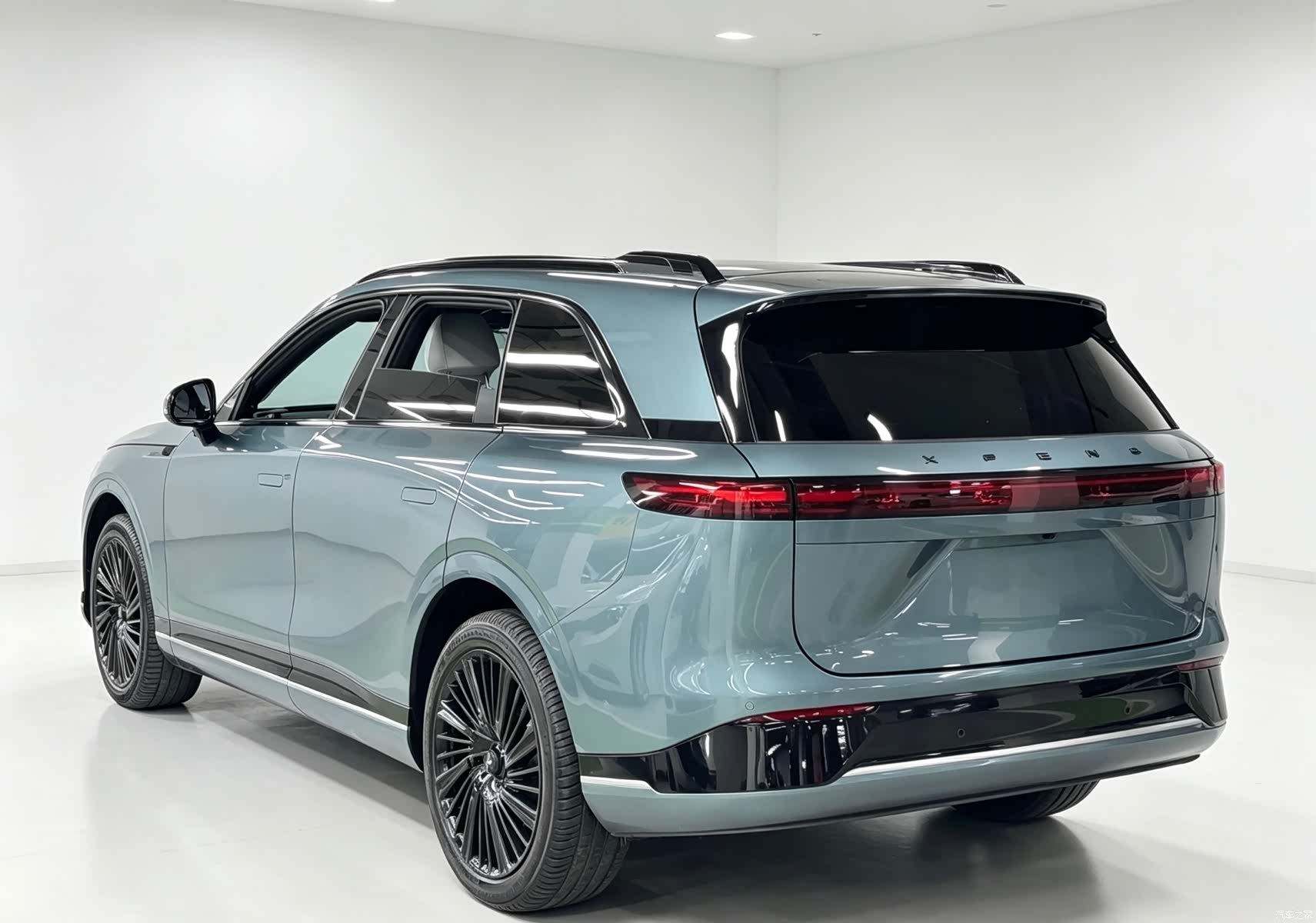 Xpeng G9, 2024 8