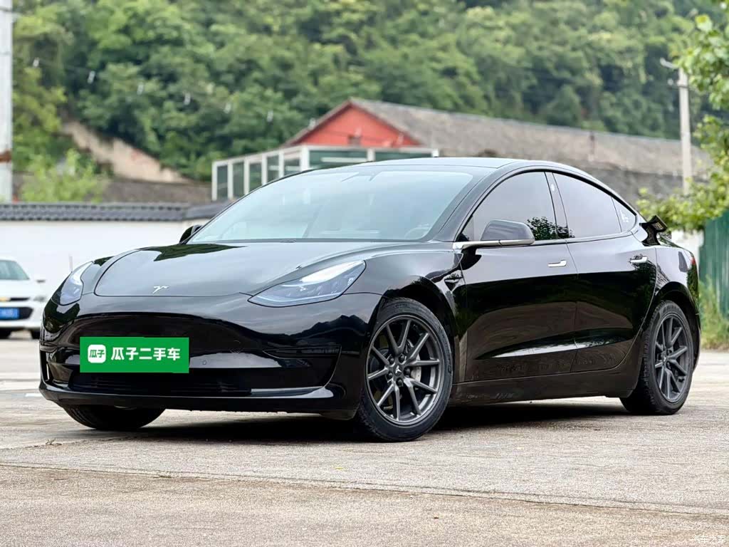 Tesla Model 3, 2020 1