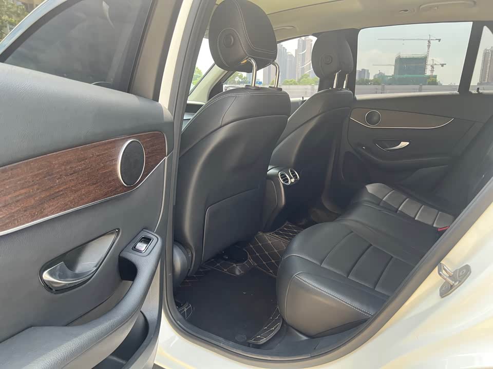 Mercedes-Benz GLC Mercedes-Benz GLC