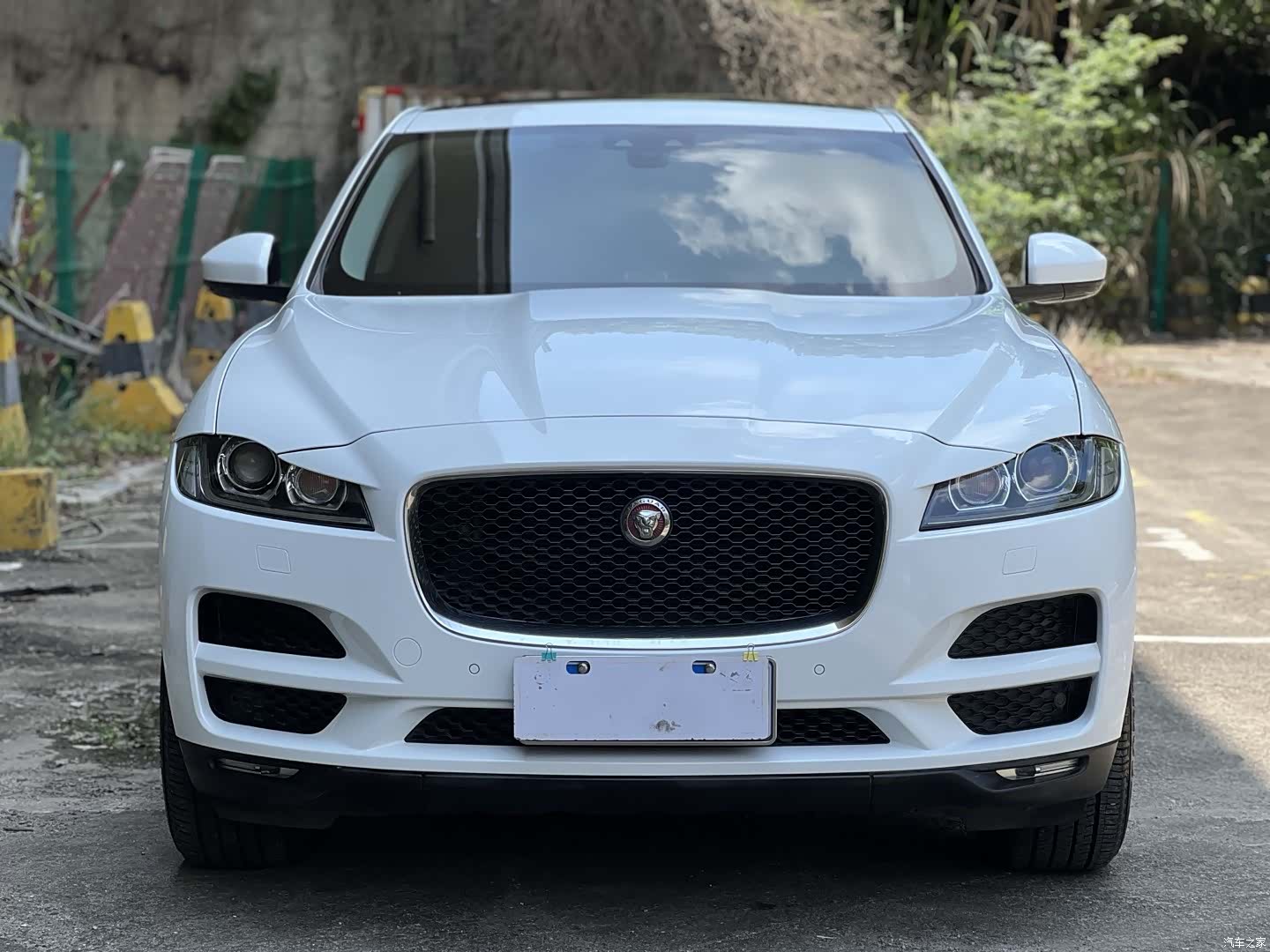 Jaguar F-PACE, 2017 2