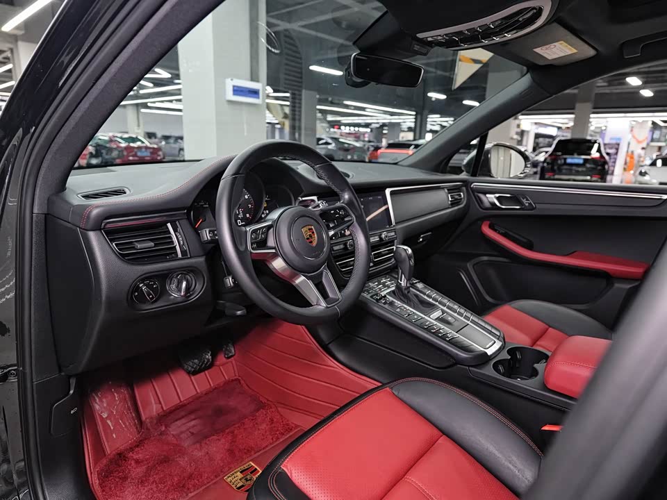 Porsche Macan Porsche Macan