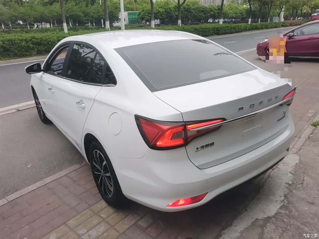 Roewe i5, 2021 все фото
