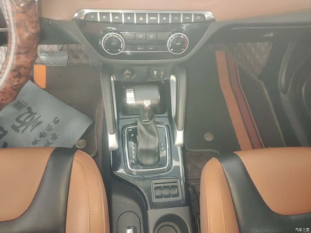 BAIC X35, 2018 14