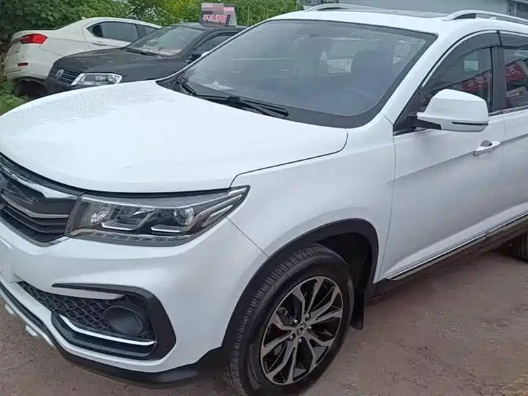 Forthing Jingyi X5 Forthing Jingyi X5