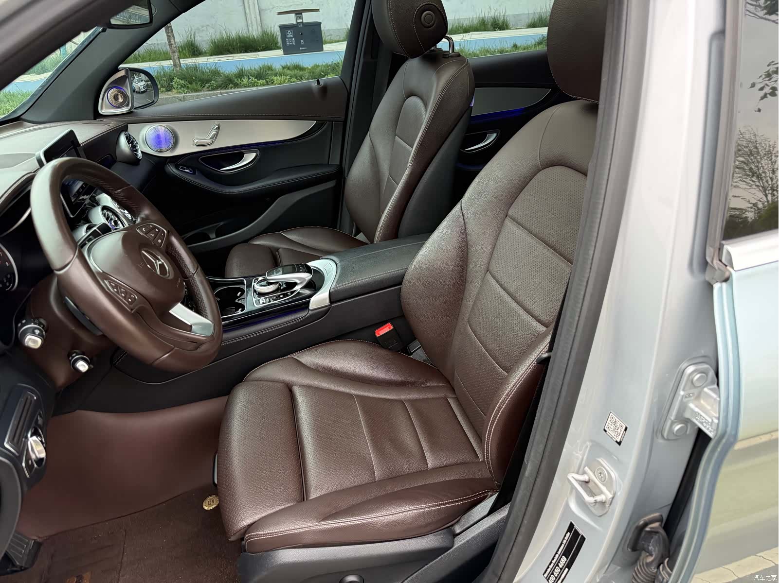 Mercedes-Benz GLC, 2016 16