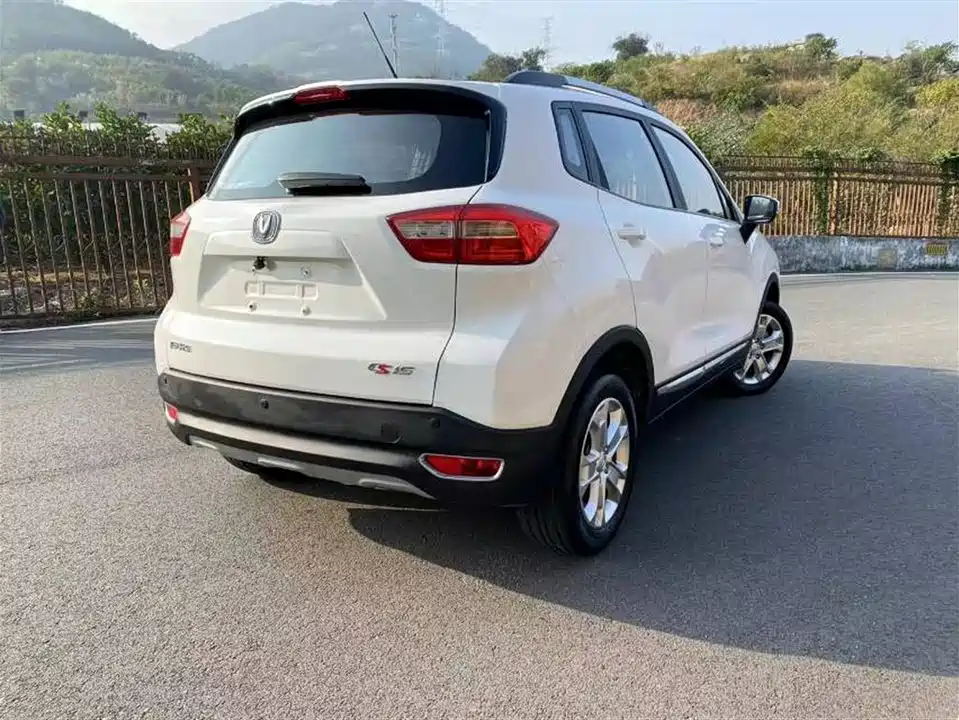 Changan CS15