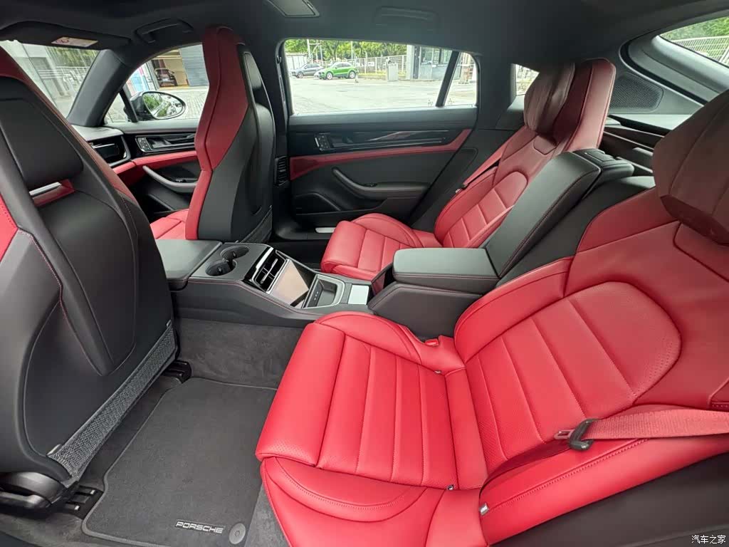Porsche Panamera, 2024 8