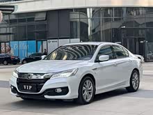 �Ÿ� 2016�� 2.0L ���ʰ�