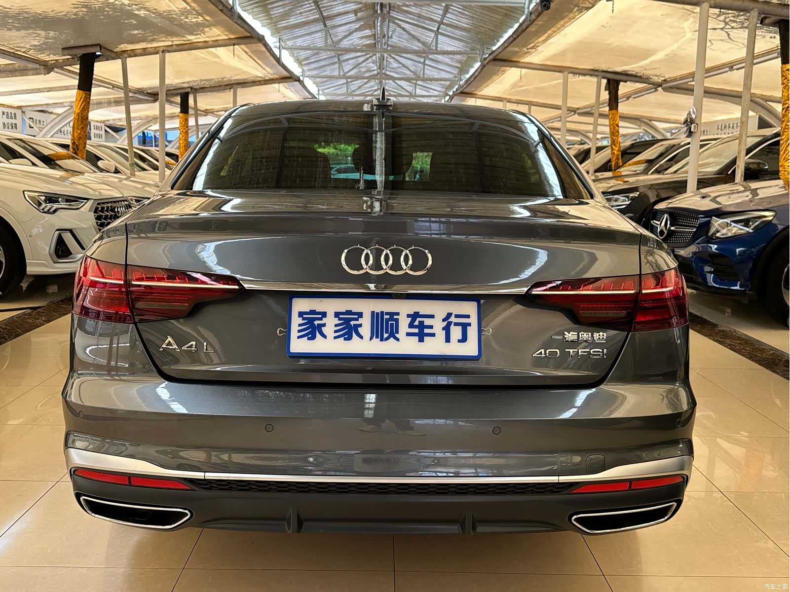 Audi A4L, 2021 все фото