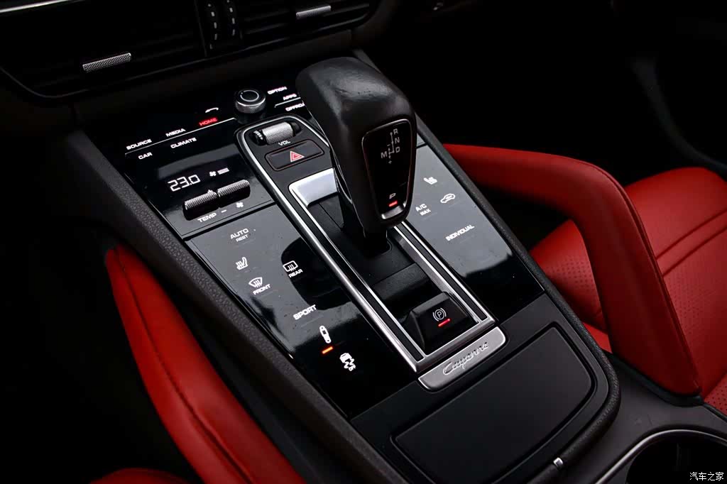 Porsche Cayenne, 2019 9