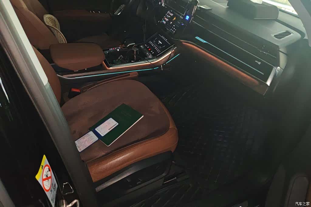 Audi Q7, 2022 8